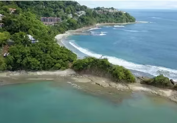 Punta Leona lote Playa en Condominio hasta para 16 apartamentos Villa Leona a 1h de San Jose