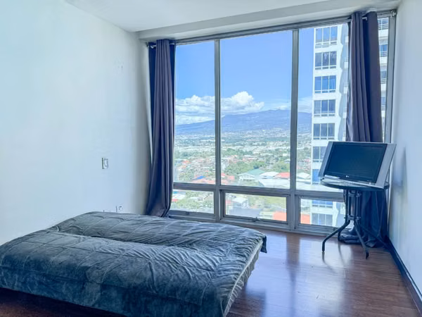 Venta apartamento Torres de Paseo Colón - Piso 21