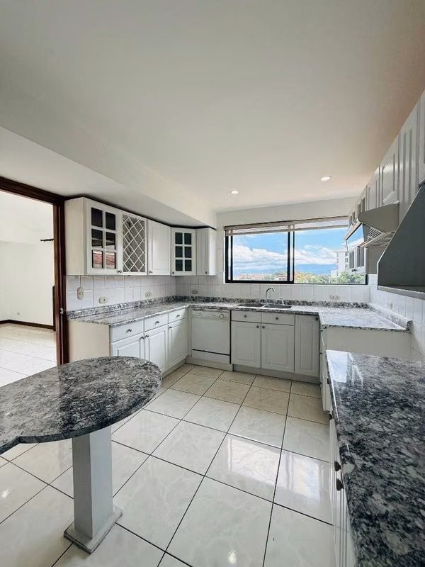 Venta de Penthouse en Escazú