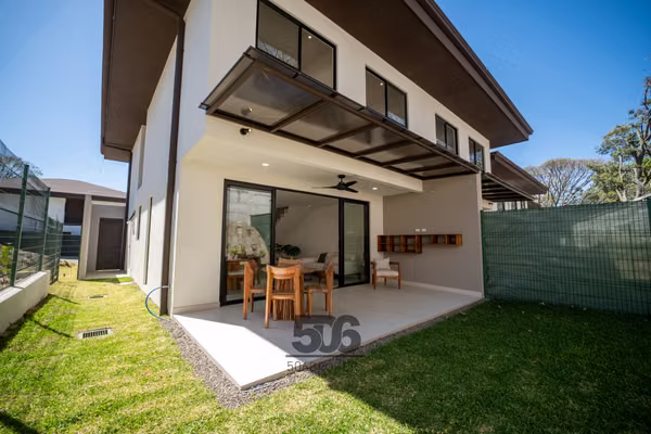 Venta de casa nueva en Barreal de Heredia, Amenidades