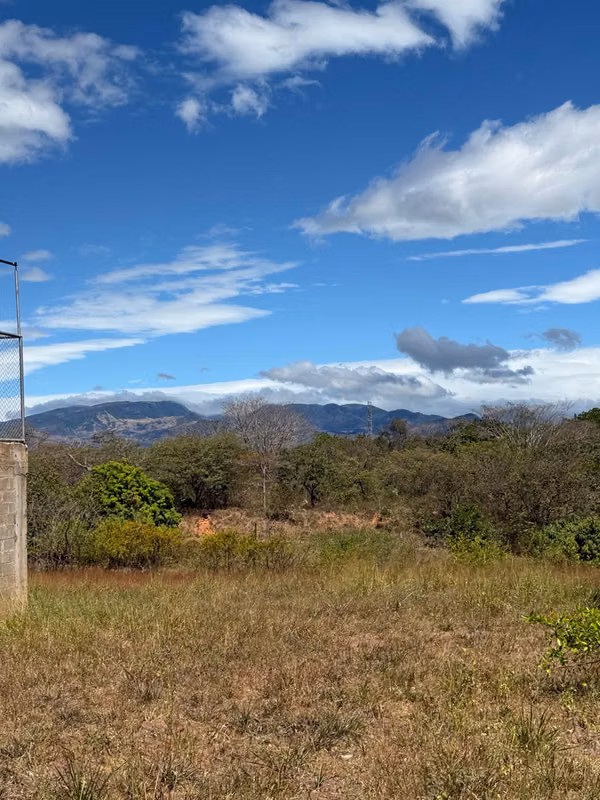 ¡Hermosa Propiedad en Venta en Juanilama de Esparza, Calle Molejones!