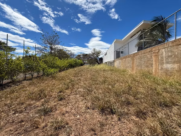 ¡Hermosa Propiedad en Venta en Juanilama de Esparza, Calle Molejones!