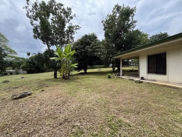 Venta de propiedad con uso suelo mixto. Apta para desarrollar.