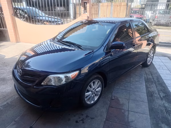 TOYOTA COROLLA LE