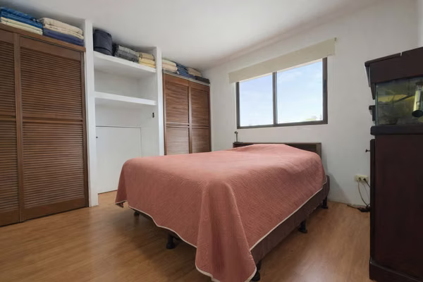 Venta de casa independiente en San Pedro Montes de Oca