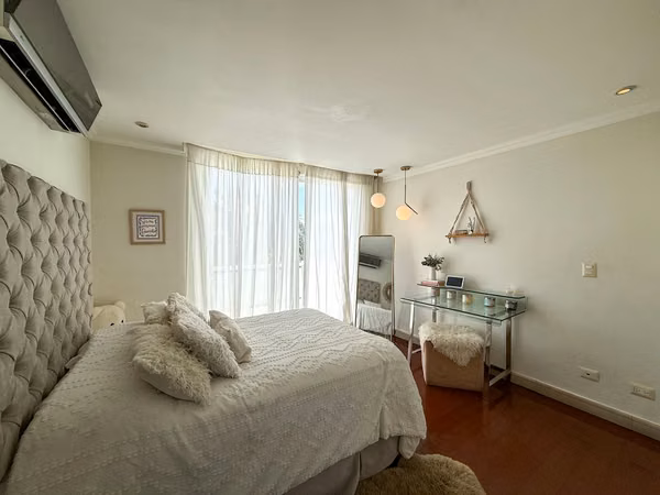 Casa con piscina privada en venta | Pozos, Santa Ana
