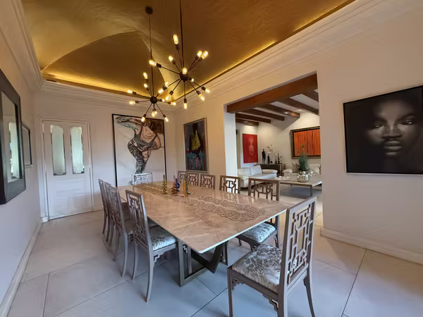 Casa en condominio para la venta en lindora con amplio jardín