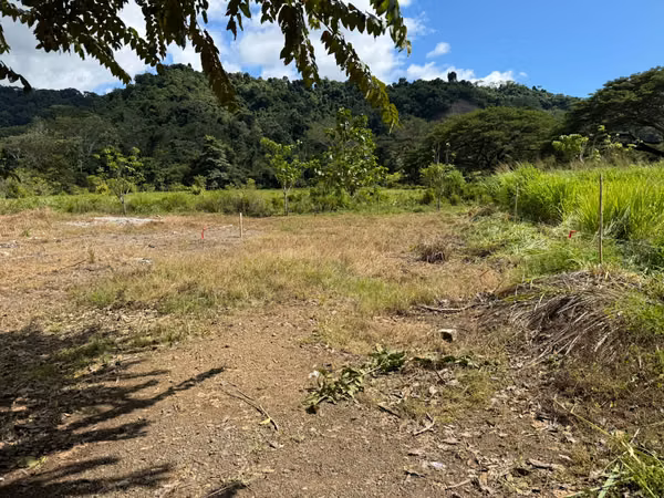 Venta terreno plano cerca de playa, Pueblo Nuevo, Garabito. (MV)
