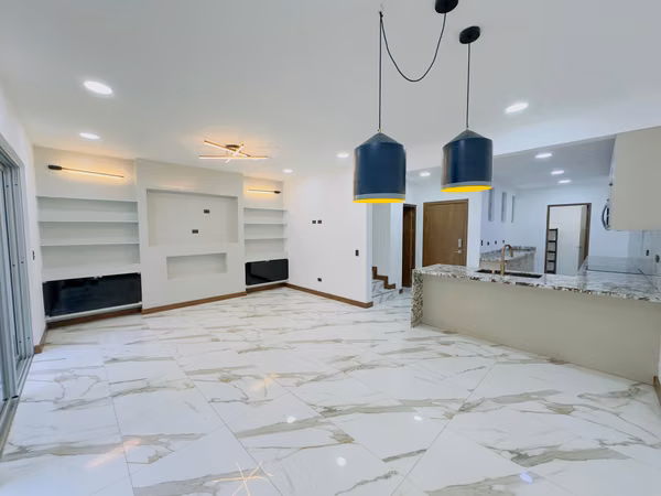 ALQUILER DE CASA EN CONDOMINIO EN BELLO HORIZONTE, ESCAZÚ*