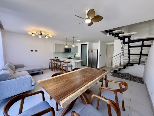 New house in Lindora for rent