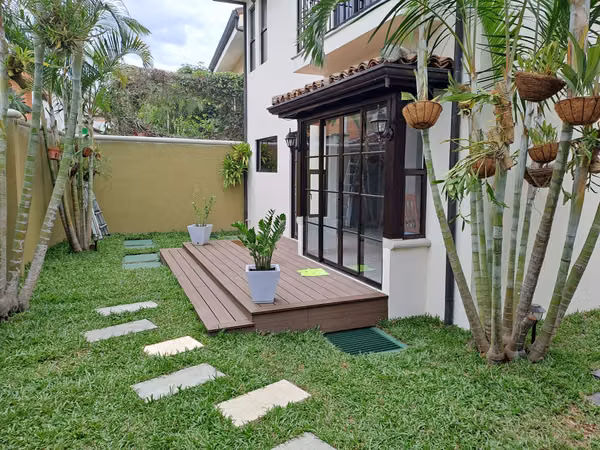 Venta casa en Condominio Lomas de Granadilla, Curridabat