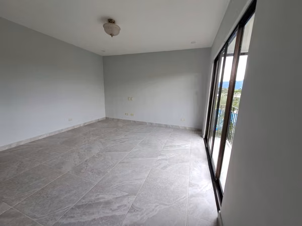 Venta casa en Condominio Lomas de Granadilla, Curridabat