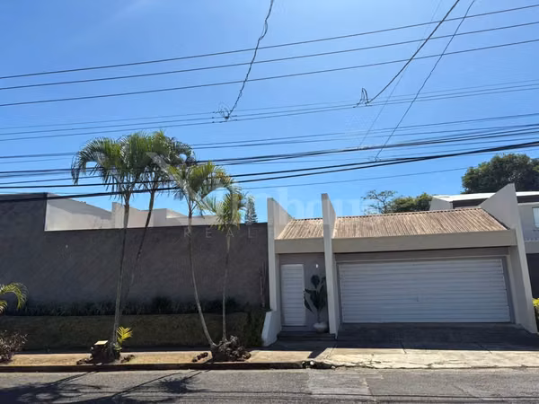id 41944 Alquiler de Hermosa casa en Ayarco Sur