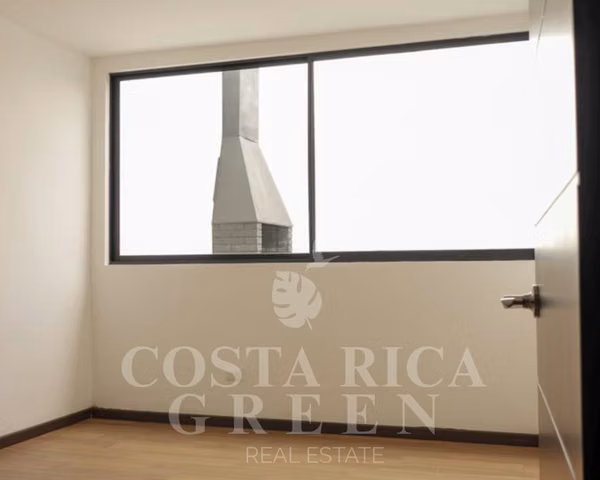 CASA EN MORAVIA CERCA DE PLAZA LINCOLN