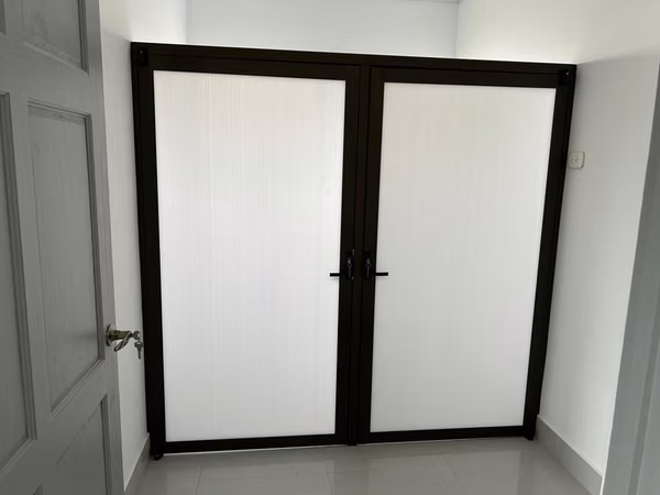 Alquiler de Local Comercial con Amplio Parqueo en San Pedro