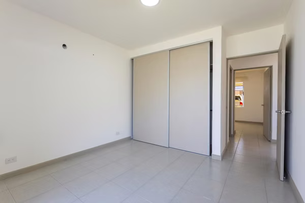 ¡Casa en alquiler ubicada en condominio en Desamparados de Alajuela!