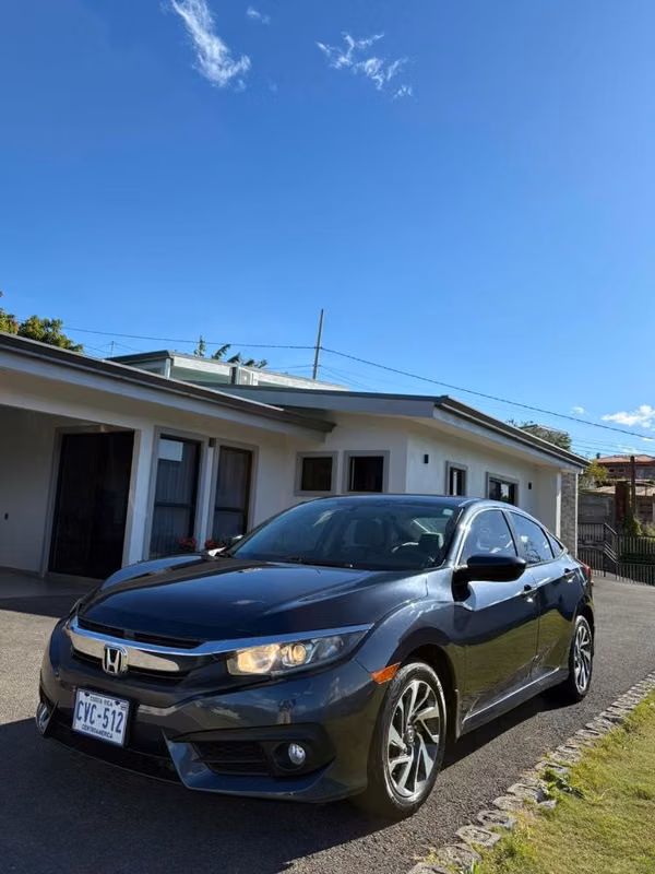 Honda Acord súper cuidado con solo 60 mil km