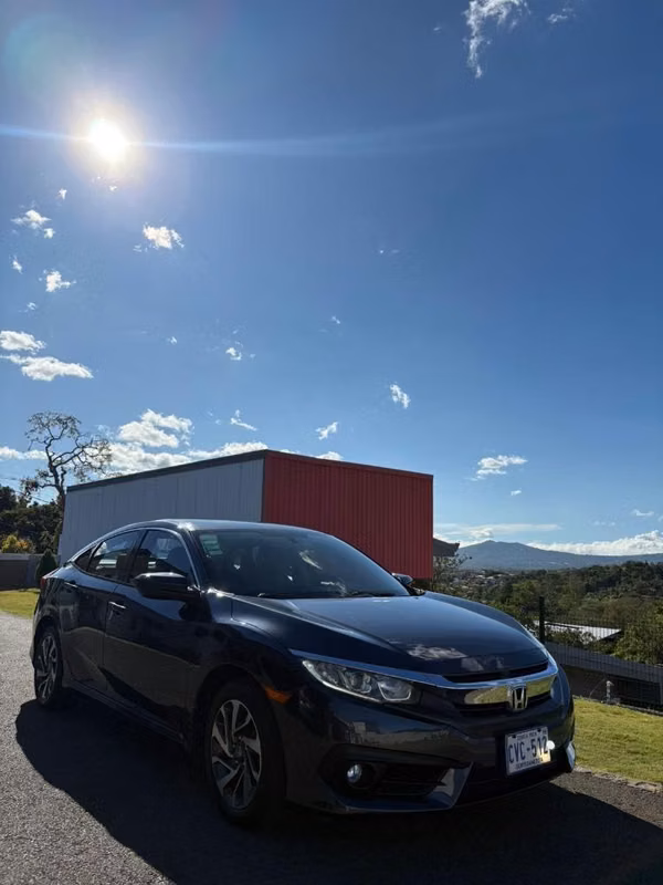 Honda Acord súper cuidado con solo 60 mil km