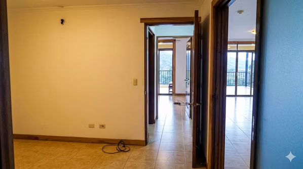 Inversión en Santa Bárbara | 3 Casas + Uso Mixto + 2.158 m² | Alto Potencial de Renta