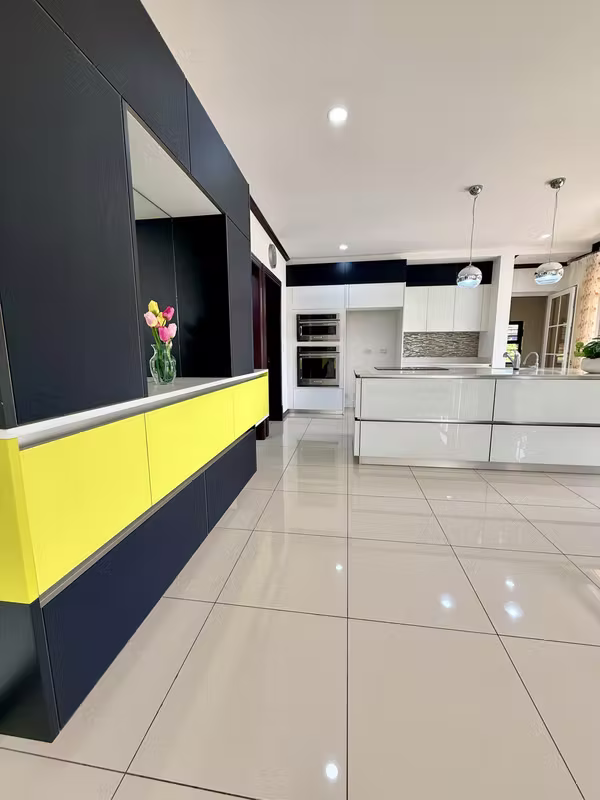 Venta de Espectacular casa en Colinas de Montealegre de 3 habitaciones.