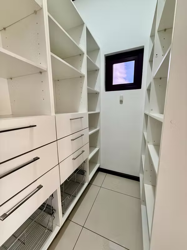 Venta de Espectacular casa en Colinas de Montealegre de 3 habitaciones.