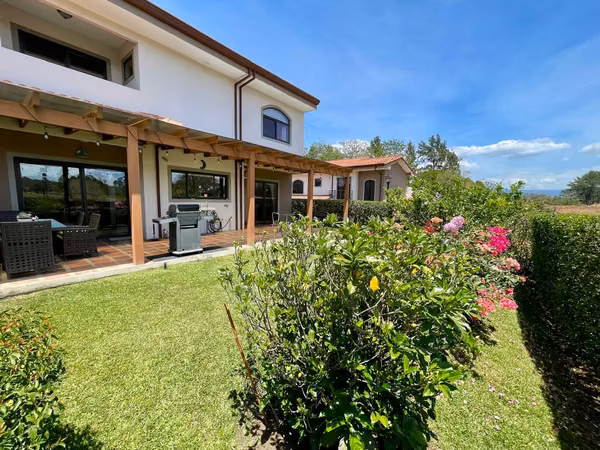 Casa en Hacienda Los Reyes