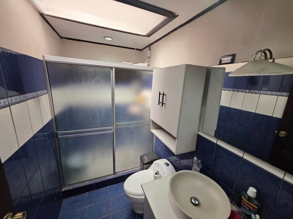 Venta de Casa con Apartamento en Calle Blancos - Para Inversión o Uso Mixto