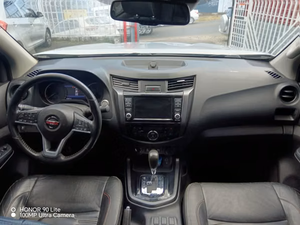 Nissan frontier np300 pro