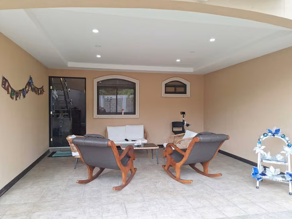 VENTA DE CONDOMINIO 3 CASAS COSTA RICA SAN JOSE CURRIDABAT.