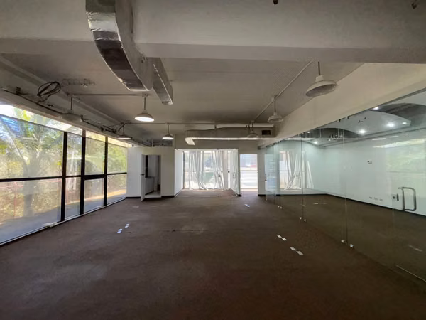 ALQUILER DE OFICINAS EN EDIFICIO CORPORATIVO - ESCAZU