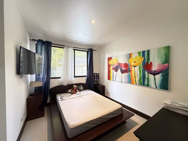 En Venta | Casa Moderna de 3 Habitaciones en Bosques del Café, Guachipelín | Amenidades y Vistas