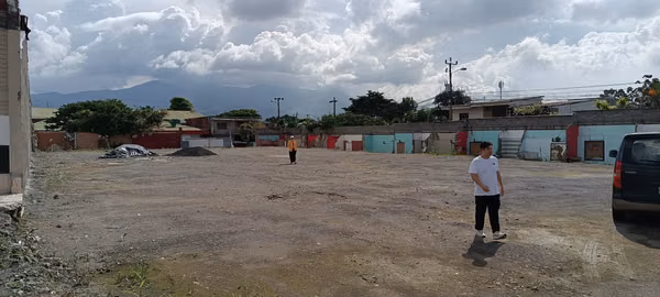 SAN FCO DOS RIOS TERRENO INDUSTRIAL COMERCIAL