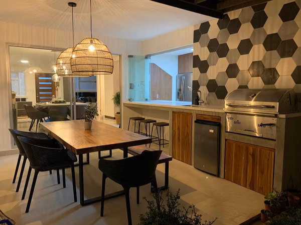 Venta de Casa en Condominio Tres Rios  Diseño, ubicacion Premium