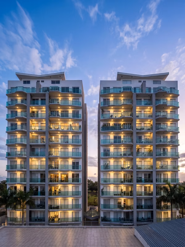 Apartamento dos Parqueos Linea Blanca Paradisus