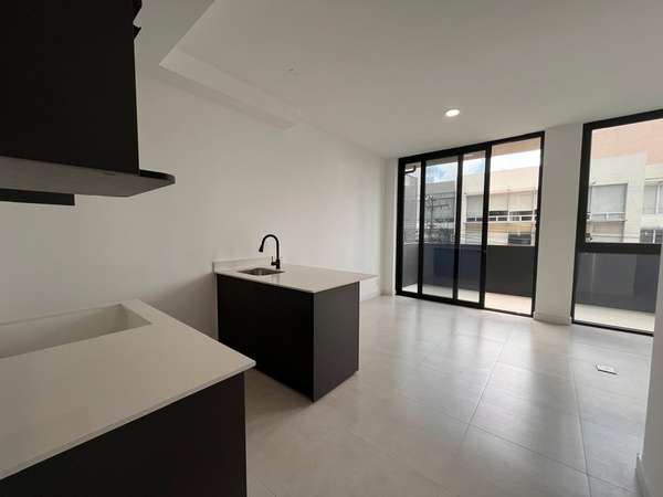 Alquiler de Apartamento Tipo Studio en Torre Sky Garden Sabana
