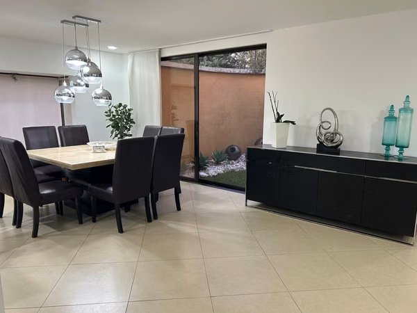 Se alquila casa en  Condominio  VIllas De Valencia – Escazú