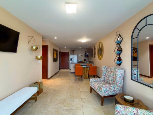Alquiler Apartamento Amueblado – Torres de Paseo Colón, San José.
