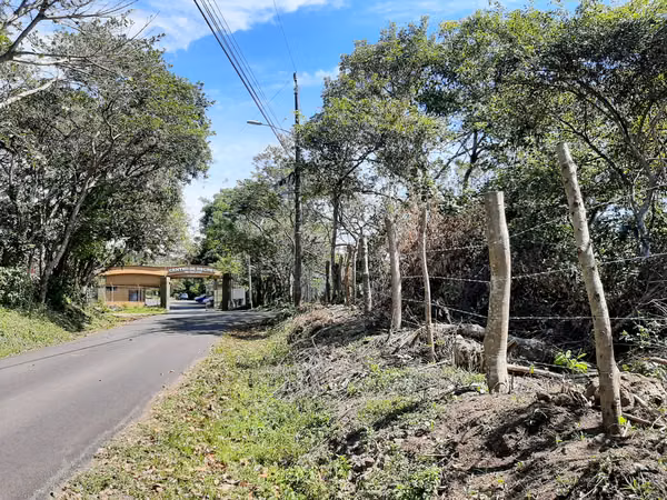 VENDO FINCA ALTA DENSIDAD EN BARVA DE HEREDIA.