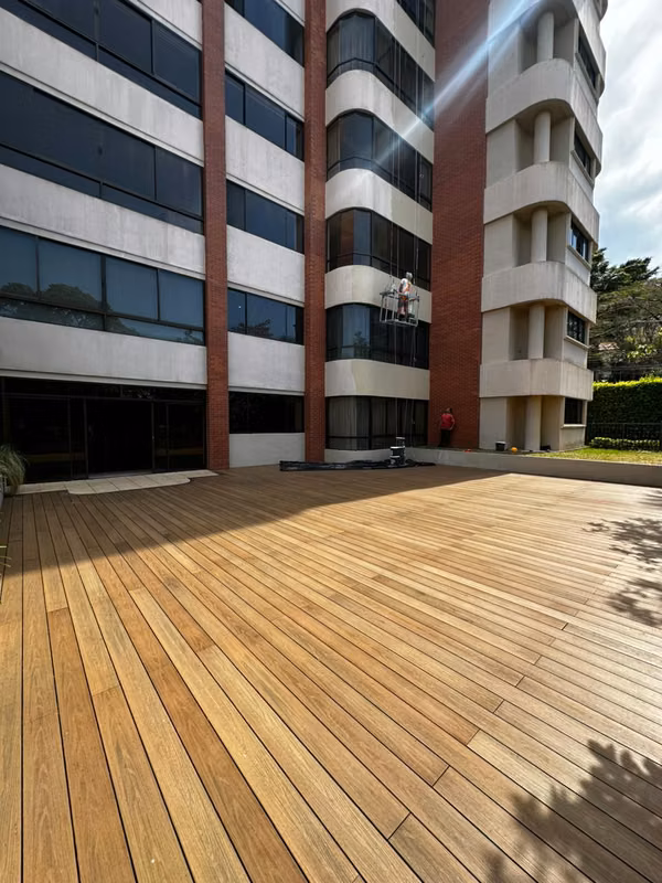EXCLUSIVO APARTAMENTO EN VENTA – CONDOMINIO EN JABONCILLOS DE ESCAZÚ