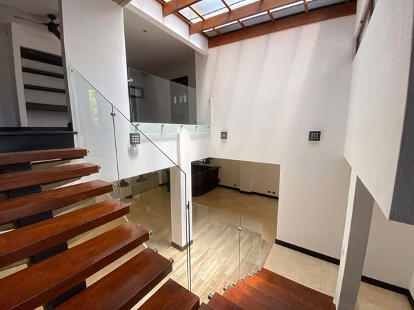 ALQUILER DE CASA EN HACIENDA DEL SOL, SANTA ANA
