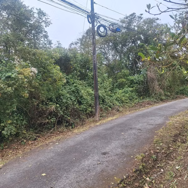 Venta de propiedad para desarrollo en San Antonio de Escazú RH