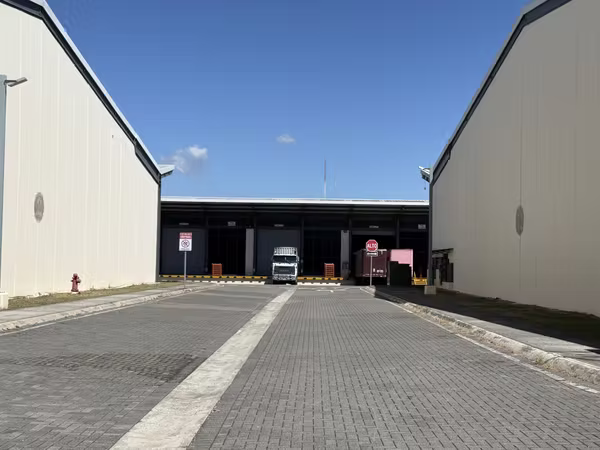 SE ALQUILA BODEGA EN EL COYOL/CIRUELA DE ALAJUELA (Disponible para entrega inmediata)