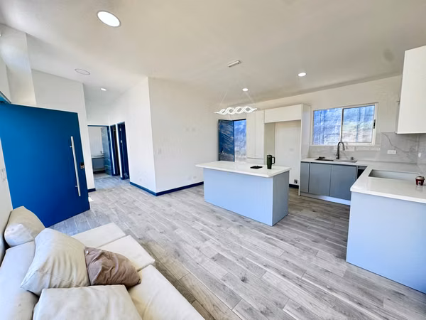 Venta de casa de una planta en Escazu.