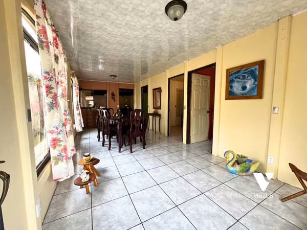 Casa de 2 Habitaciones en Venta Tuis Turrialba - Lista Para Vivir