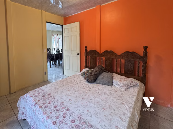 Casa de 2 Habitaciones en Venta Tuis Turrialba - Lista Para Vivir