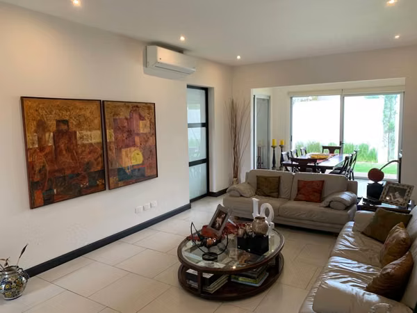 Venta de Casa en Santa Ana, Lindora