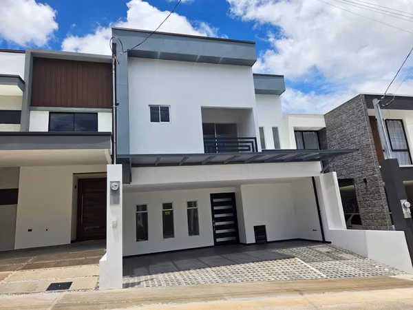 Casa en Condominio en Tres Ríos