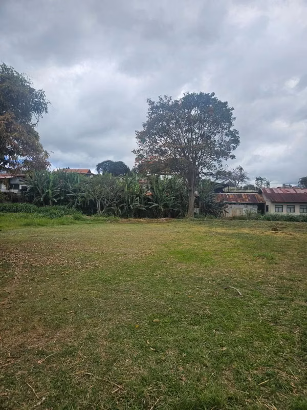 Venta propiedad uso Mixto