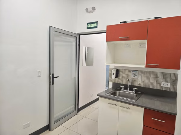 Oficinas de Clase A en Paseo Colón – Torres Mercedes