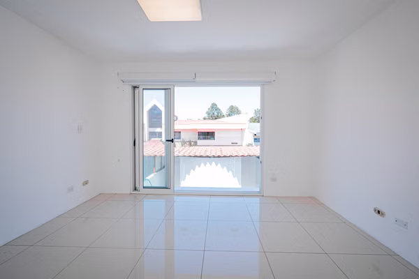 OPORTUNIDAD PARA INVERSIONISTAS: Venta de Complejo de 7 Apartamentos en Ayarco Sur SP